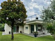 Villa in Vendita a Bardolino
