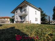 Villa in vendita a Barzanò LC Villa in vendita a Barzanò LC