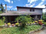 Villa in vendita a Baschi
