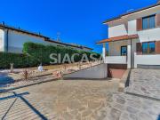 villa in vendita a Bernareggio