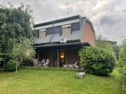 Villa in vendita a Bollate MI
