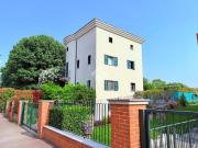 Villa in vendita a Bollate MI