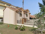 Villa in vendita a Bollate MI