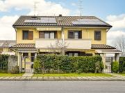 Villa in vendita a Bollate MI