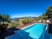 Villa in vendita a Bordighera Villa in vendita a Bordighera