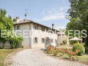 Villa in vendita a Calderara di Reno BO