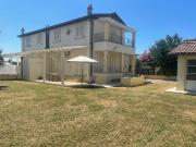 Villa bifamiliare in vendita a Camaiore