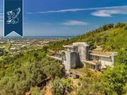 Villa in vendita a Camaiore