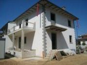 Villa in vendita a Camaiore LU