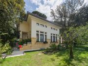 Villa in vendita a Camaiore LU