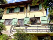 Villa in vendita a Camaiore LU