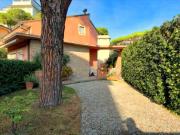 Villa in vendita a Camaiore LU