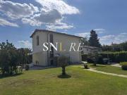 Villa in vendita a Campi Bisenzio FI