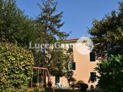 Villa in vendita a Capannori LU