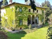 Villa in vendita a Capannori LU