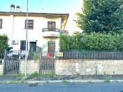 Villa in vendita a Capodimonte VT