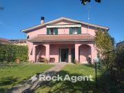 Villa in vendita a Caprarola VT