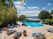 Villa in vendita a Caprarola VT