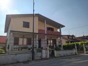 Villa in vendita a Capriano del Colle BS