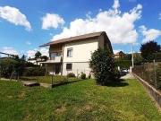 Villa in vendita a Caprino Bergamasco BG