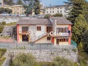 Villa in vendita a Caprino Veronese VR