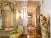 Villa in vendita a Carate Brianza