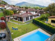 Villa in vendita a Caravate