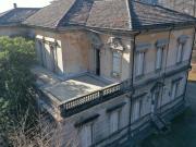 Villa in vendita a Caravate VA