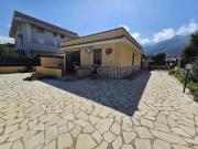 Villa in vendita a Carini PA