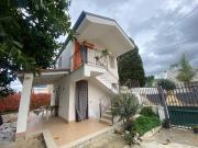 Villa in vendita a Carini PA