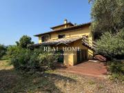 Villa in vendita a Carmignano PO