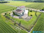 Villa in vendita a Carpi MO