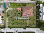 Villa in vendita a Carrara