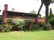 Villa in vendita a Carrara