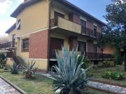Villa in vendita a Carrara 450 mq Rif: 991929