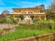 Villa in vendita a Carrara