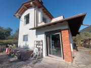 Villa in vendita a Carrara