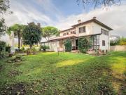 Villa in vendita a Carrara MS
