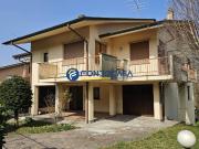 Villa in vendita a Casatenovo LC