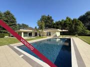 Villa in vendita a Casatenovo LC