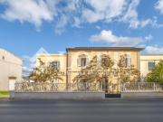 Villa in vendita a Cascina