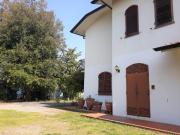 Villa in vendita a Cascina