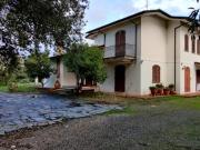 Villa in vendita a Cascina