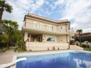 Villa in vendita a Caserta CE