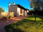 Villa in vendita a Casole d'Elsa in Ottimo composto...