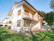 Villa in vendita a Cassano d'Adda MI