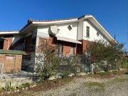 Villa in vendita a Castagnole delle Lanze AT