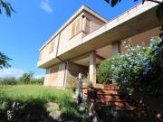 Villa in vendita a Castel di Lama AP