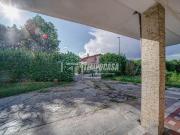 Villa in vendita a Castelletto Sopra Ticino