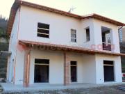 Villa in vendita a Castelnuovo Di Garfagnana